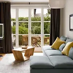 Apartmanhotel Alpenhof Garnihotel & Garmisch-Partenkirchen