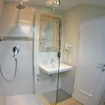 Alpenhof Garnihotel & Lägenhetshotell 3*