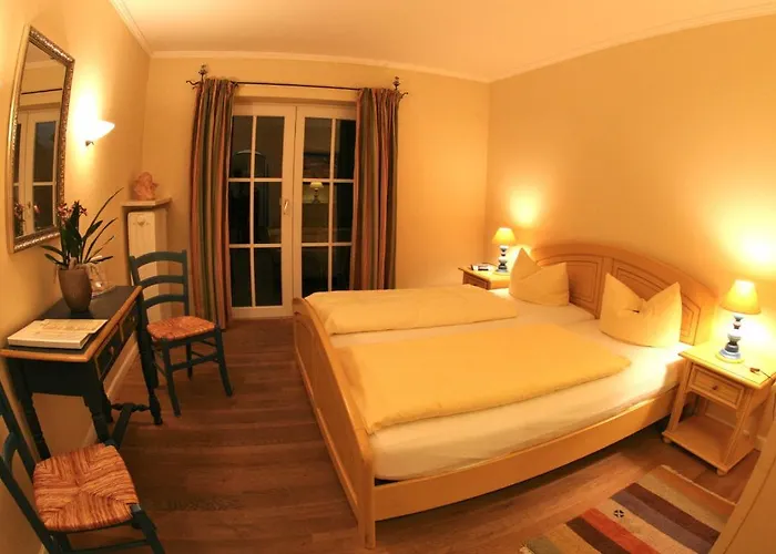 Alpenhof Garnihotel & Ferienwohnungen 3*